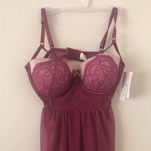 Jessica Simpson lingerie